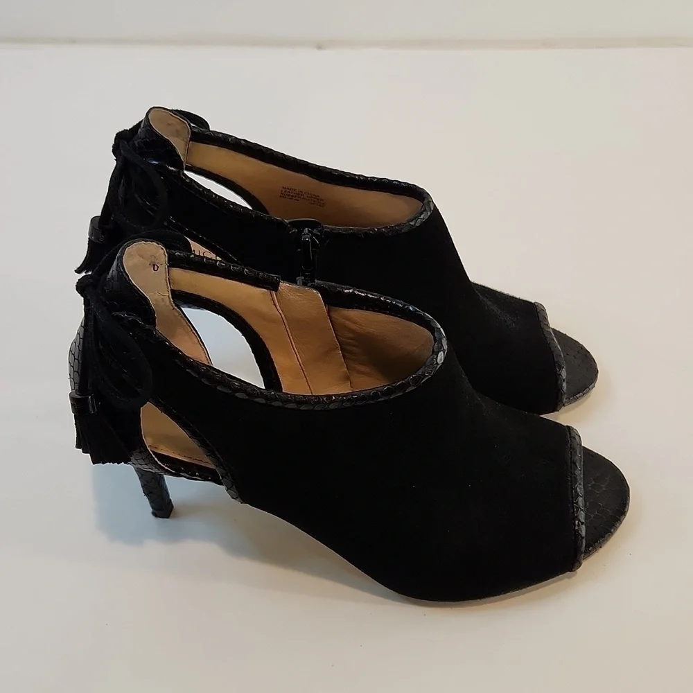 Michael Kors Open Toe Leather & Suede Boot Heels Shoes SZ 8M EU 38.5M EUC NICE!